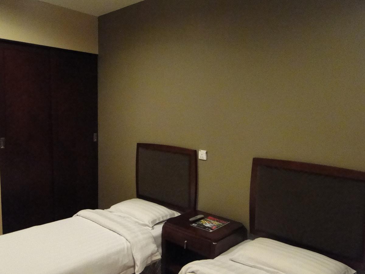 Hotel Sadong88 Кота-Кинабалу Экстерьер фото